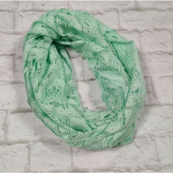 Mint Green Lace Infinity Scarf Lightweight Loop Circle Scarf Eyelet Boho Chic - Picture 9 of 10